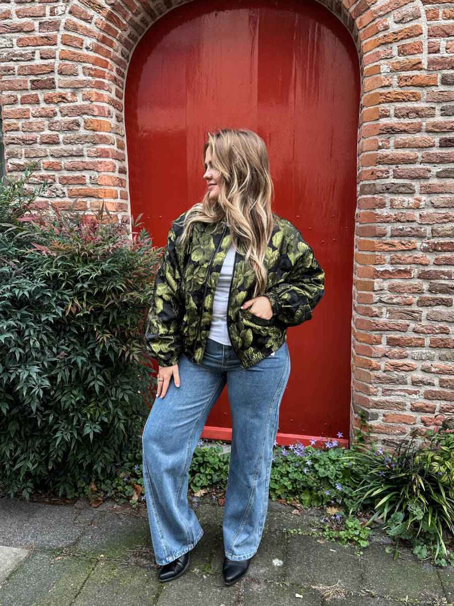 Ash Bomber