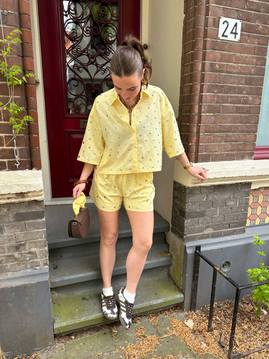 Mara Blouse - Niv Short